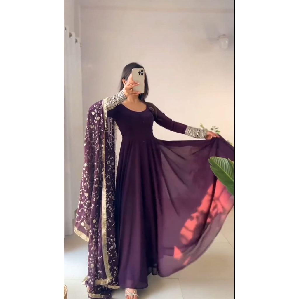 Sophisticated Maroon Embroidered Gown - Women's Stylish and Elegant Dress